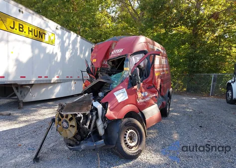 2018 Mercedes-Benz Sprinter 2500 Standard Roof V6 from USA, damaged, VIN WD3PE7CDXJP633924